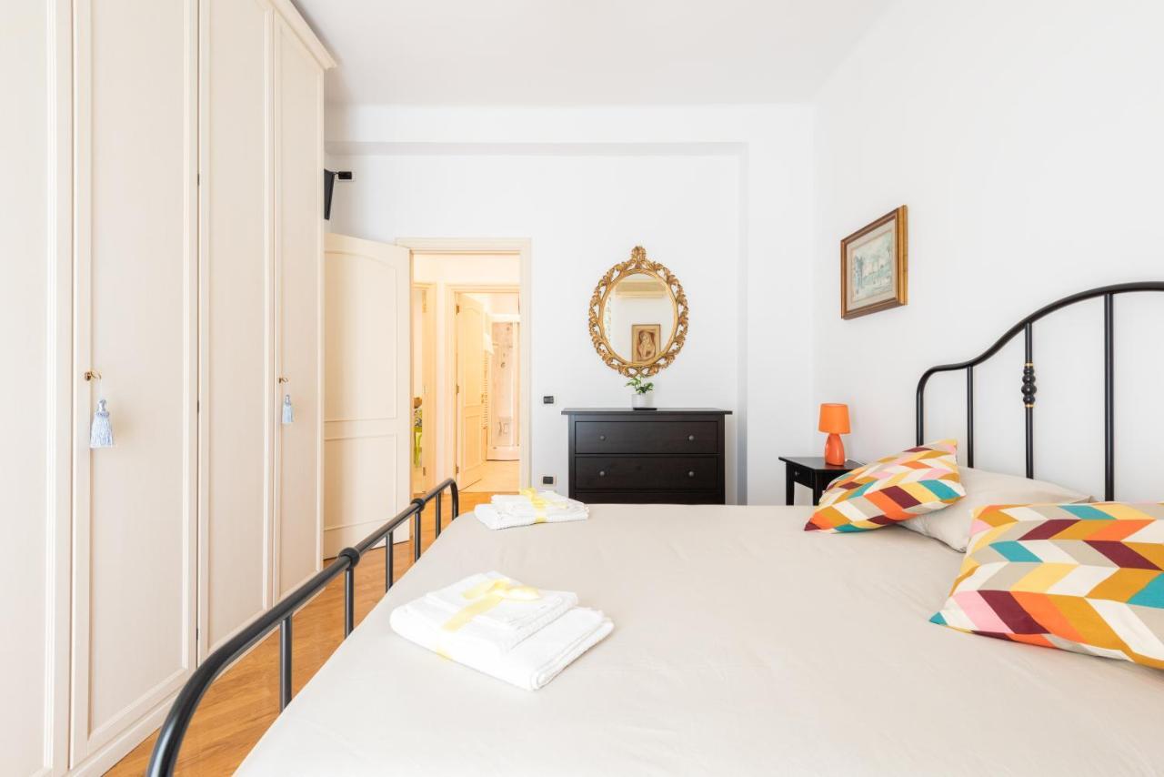 Casa Dante Center Apartment Bari Bagian luar foto